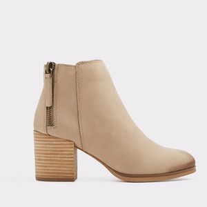 ALDO Kelii Nude Ankle Boots Size 8